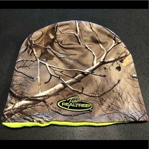 RealTree Edge Reversible Beanie